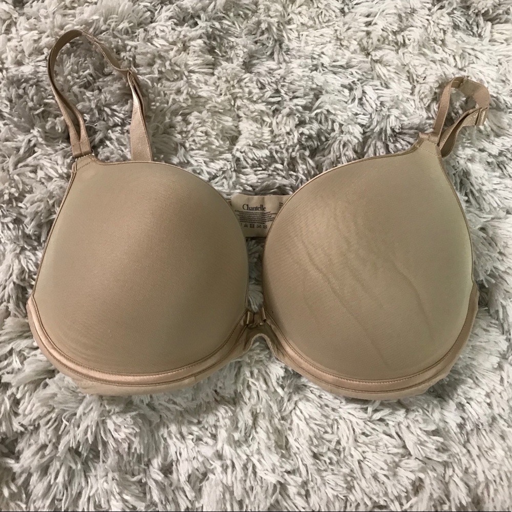 ✨2 for $20✨Chantelle Bra